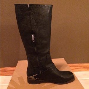 Ugg Channing in black